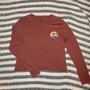 Billabong long sleeve! π